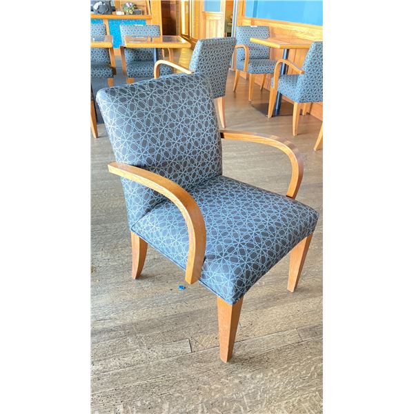 OAK AND UPHOLSTERED FABRIC CUSHIONED ARM CHAIR
