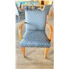 Image 2 : OAK AND UPHOLSTERED FABRIC CUSHIONED ARM CHAIR