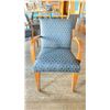 Image 2 : OAK AND UPHOLSTERED FABRIC CUSHIONED ARM CHAIR