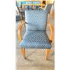 Image 2 : OAK AND UPHOLSTERED FABRIC CUSHIONED ARM CHAIR