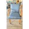 Image 2 : OAK AND UPHOLSTERED FABRIC CUSHIONED ARM CHAIR