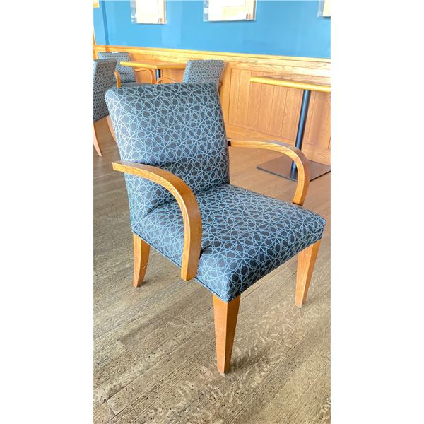 OAK AND UPHOLSTERED FABRIC CUSHIONED ARM CHAIR
