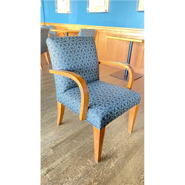 OAK AND UPHOLSTERED FABRIC CUSHIONED ARM CHAIR