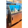 Image 2 : MOYER DIEBEL STAINLESS STEEL REVOLVING BAR DISHWASHER