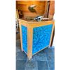 Image 1 : 2 DOOR 2 DRAWER OAK STANDUP HOSTESS STATION AND MENU BOX