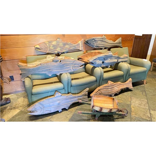 LARGE GROUP OF ASSORT WOOD DECOR, APPROX 8 WOODEN CRAVED SALMON VARIOUS SIZES