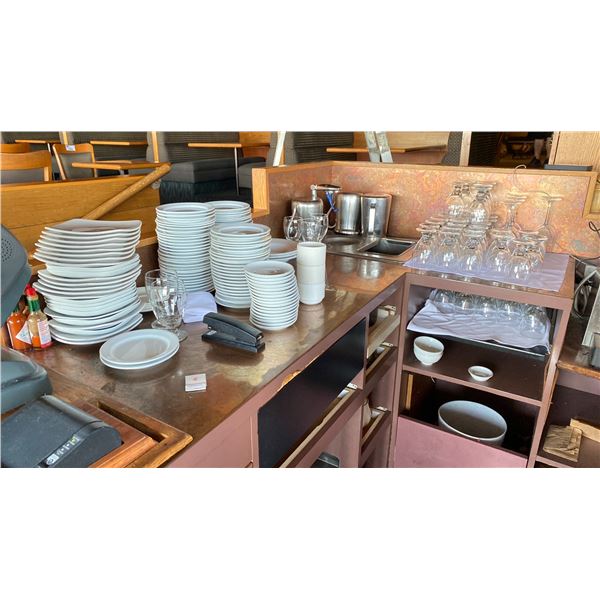 CONTENTS OF SERVER STATION / GLASSWARE, CERAMIC PLATES CUPS AND MORE