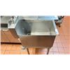 Image 2 : COMMERCIAL KITCHEN STAINLESS STEEL SINK 27"ACROSS X 16" WIDE X 44" HIGH