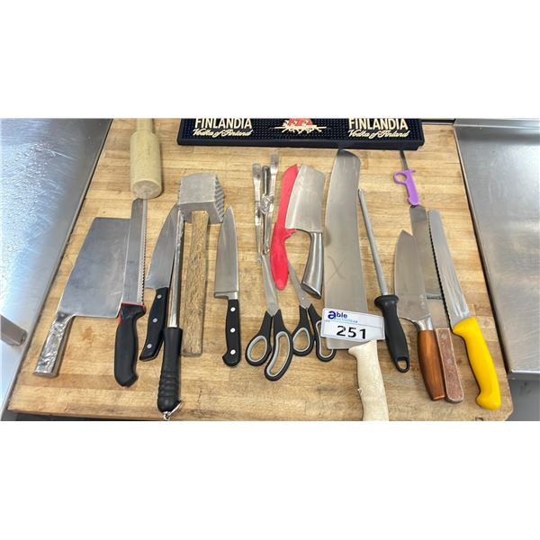 GROUP OF CHEF KITCHEN TOOLS, BUTCHER KNIVES, BREAD KNIVES, MEAT TENDERIZER & MORE