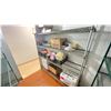 Image 3 : 7 METRO RACKS & 1 BROKEN RACK