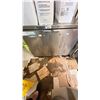 Image 2 : 2 DOOR KEG UNDERCOUNTER COOLER FRIDGE