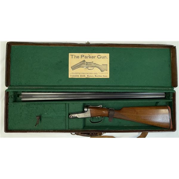 Parker Bros 1 1/2 Size Frame DHE 12 ga S/S Shotgun in Case