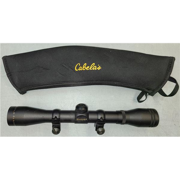 Simmons 22 Mag 4 x 32 Scope AS NEW condition c/w Rings & Case