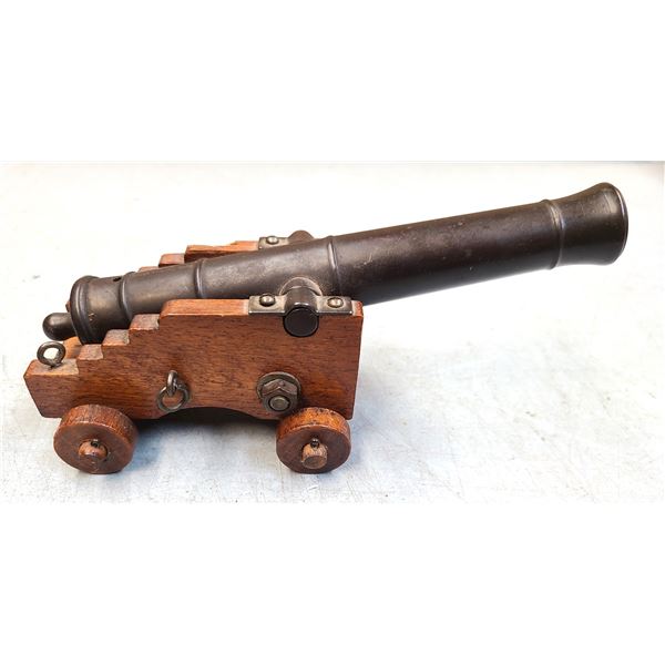 Canon - Fireable Small Canon Steel on Wood Base c/w Fuse