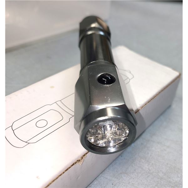 8 LED Flashlight Silver Steel Case - with Glass Break - NEW