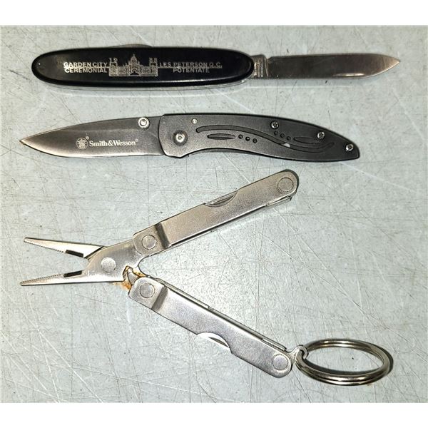 S&W Folder + Garden City + Multi Tool Lot