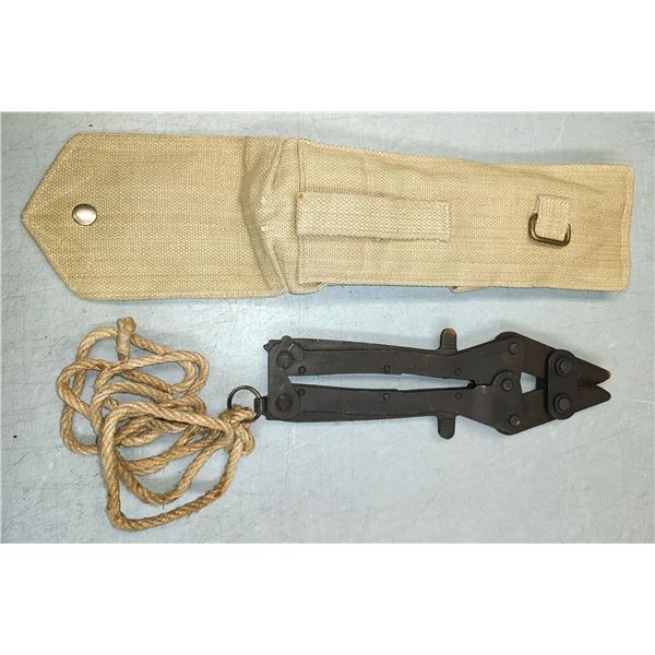 British Army Wire Cutters with pouch