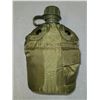 Image 2 : US Military Canteen with Cup & Carry Case