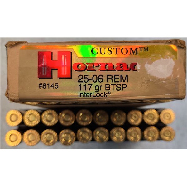 25-06 Rem Hornady Custom 117 gr - 9 rds + 11 Brass
