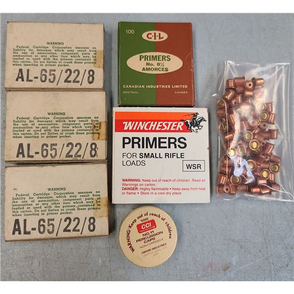 Mixed Lot Primers As Shown +/- 600 rds + Percussion Caps