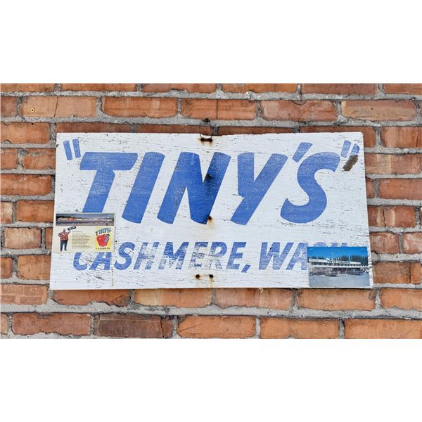 Tiny's Cashmere Washington Wood Sign