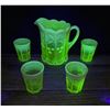 Image 1 : Mosser Vaseline Uranium Glass Pitcher Glasses