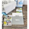 Image 5 : Nintendo Wii Video Game Console Bundle