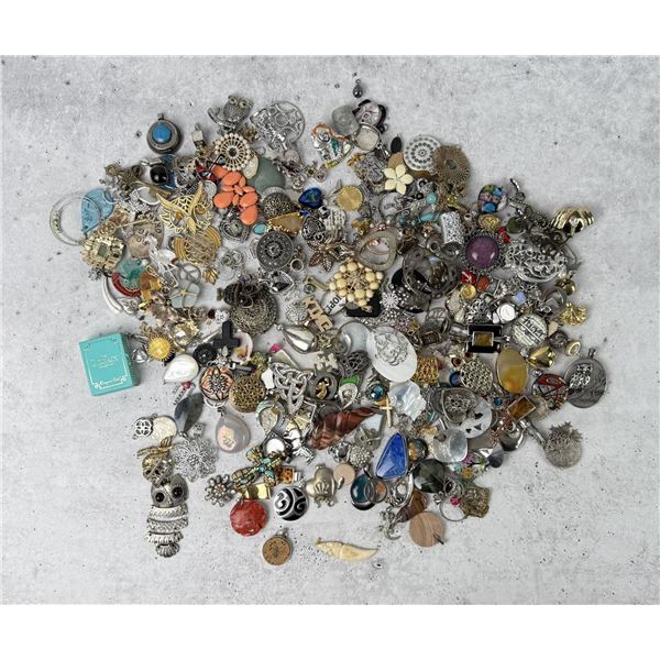 Large Lot of Costume Jewelry Necklace Pendants