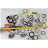 Image 6 : Collection of Costume Jewelry Bracelets