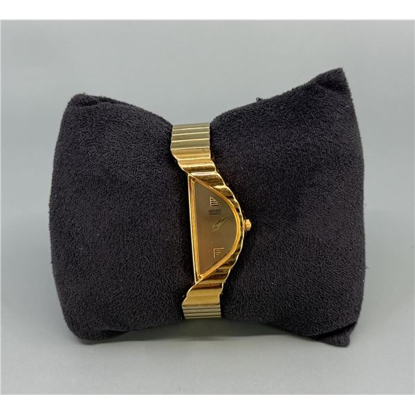 Seiko 1F20-5D59 Half Moon Quartz Ladies Watch