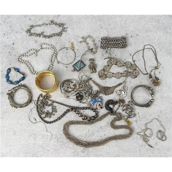 Group Of Costume Jewelry Necklace & Bracelets