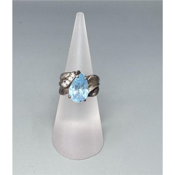 Sterling Silver Blue Topaz Ring