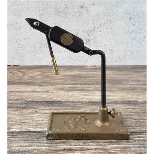 Regal Engineering Medallion Fly Tying Vise