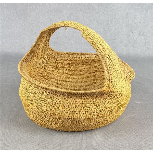 African Gathering Market Basket