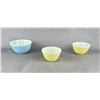 Image 1 : Pyrex Blue Yellow Strip Mixing Bowls