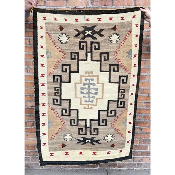 Navajo Indian Teec Nos Pos Blanket Rug