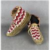 Image 1 : Cree Native American Indian Beaded Moccasins