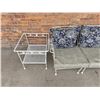 Image 3 : Mid Century Wrought Iron Patio Furniture Set