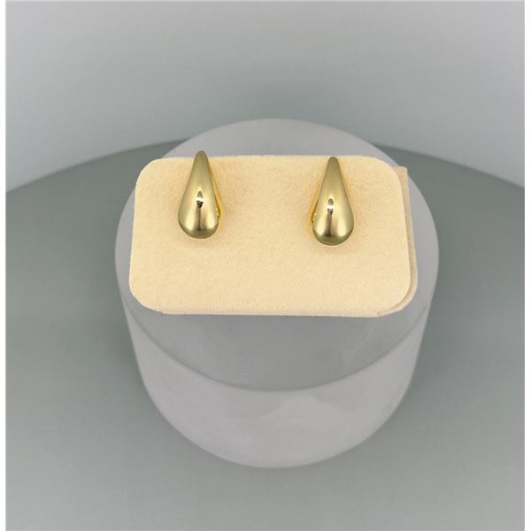 18K Gold Tear Drop Earrings