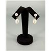 Image 1 : 14K Gold Teardrop Pearl Earrings