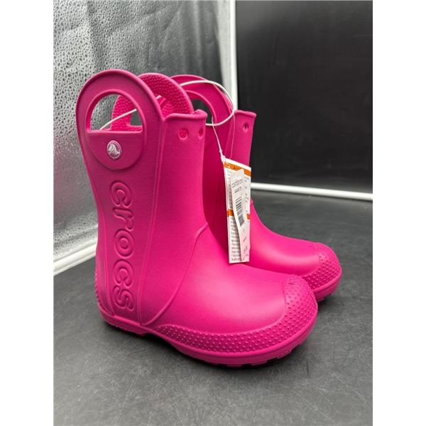 Crocs Kids Handle It Rain Boots in Bright Pink, Size C9