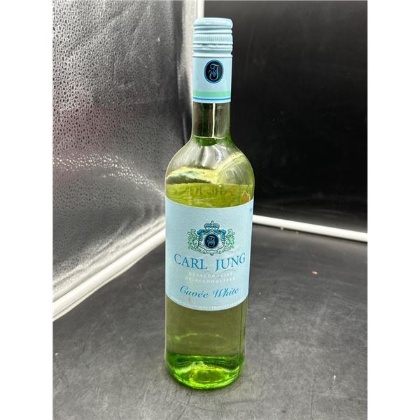 Carl Jung Cuvee White De-Alcoholized Wine Bottle 750ml