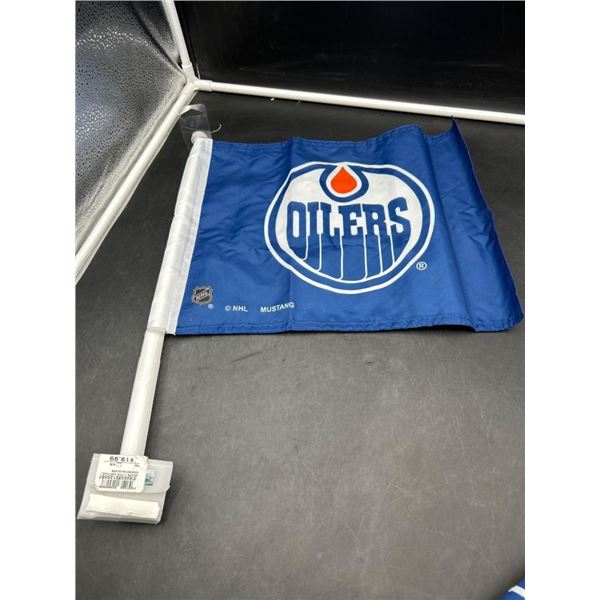 Edmonton Oilers 11×15 Inch Car Flag by Mustang