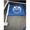 Image 1 : Edmonton Oilers 11×15 Inch Car Flag by Mustang
