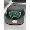 Image 1 : Vancouver Grizzlies Big Face 7.0 Black Cap, Size NS Snapback