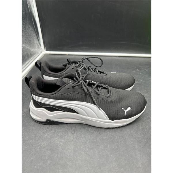 Puma  Athletic Shoes, Mens Size 10.5 US