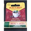 Image 2 : Burt’s Bees Mint Cocoa Lip Balm Set, Limited Edition (Lot of 3)