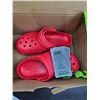 Image 4 : Crocs Classic Clog K in Varsity Red, Size C13
