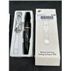 Image 2 : Black Heated Eyelash Curler with Charging Cable and Accessories