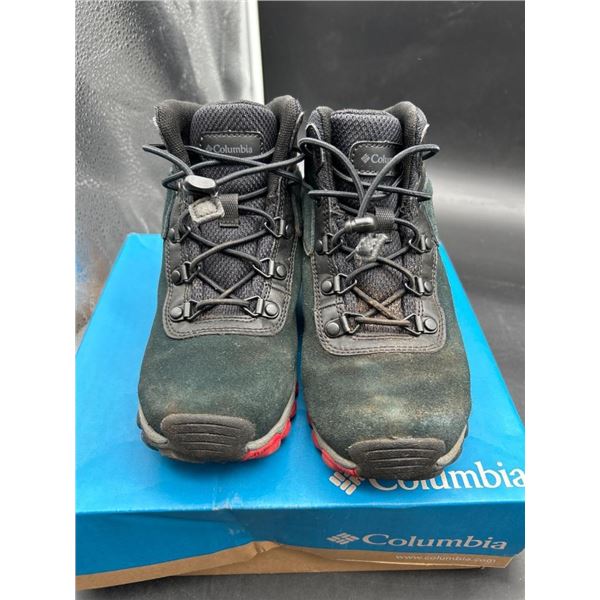 Columbia Children’s Newton Ridge Amped Hiking Boots Size 13